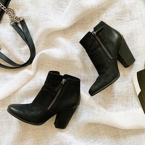 Michael Kors black genuine leather booties (ankle boots), size 7.